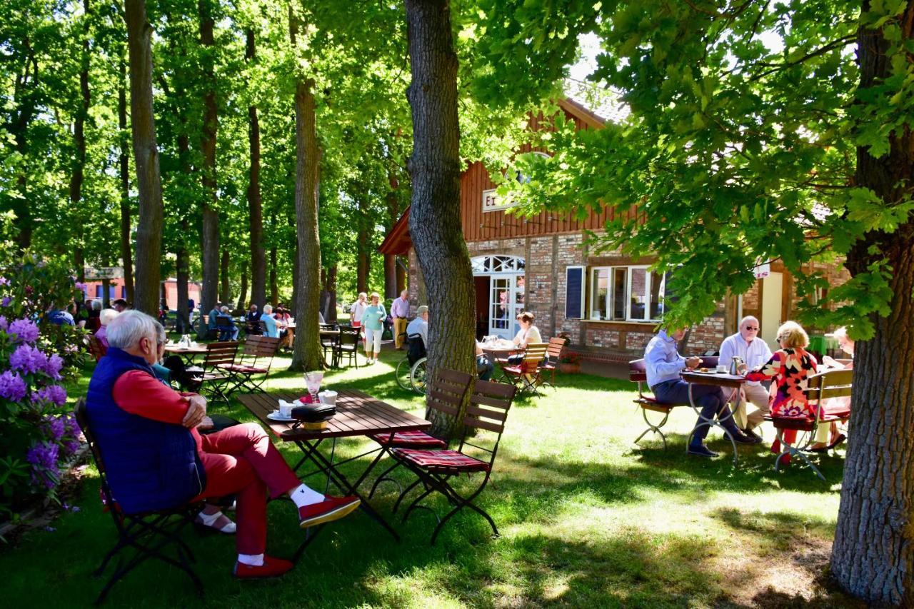 Hotel Der Eichenhof Hellwege Exterior foto